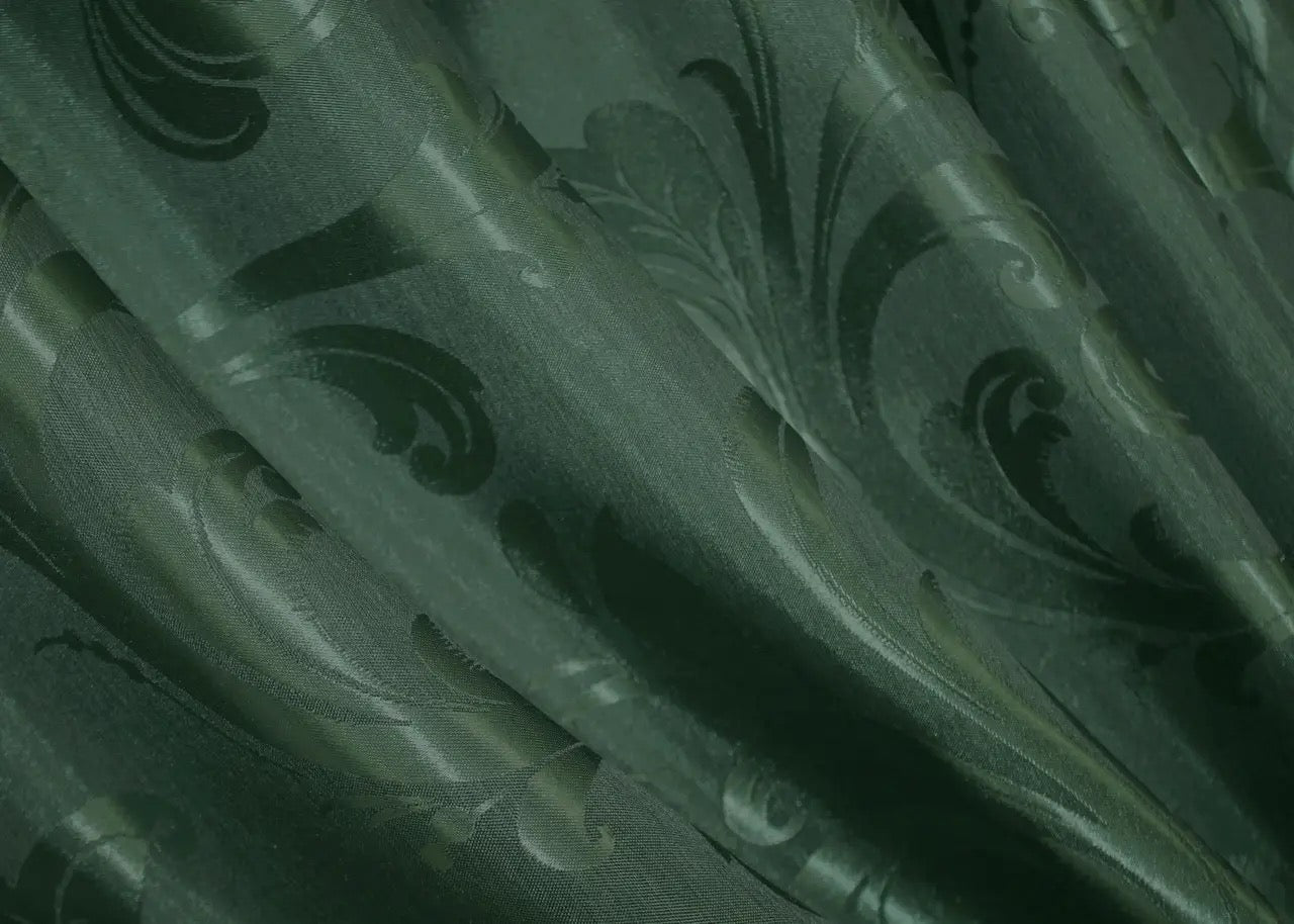 Elegant Dark Green Jacquard Curtains – Lilia Collection – Set of 2 – 65% Light Blocking