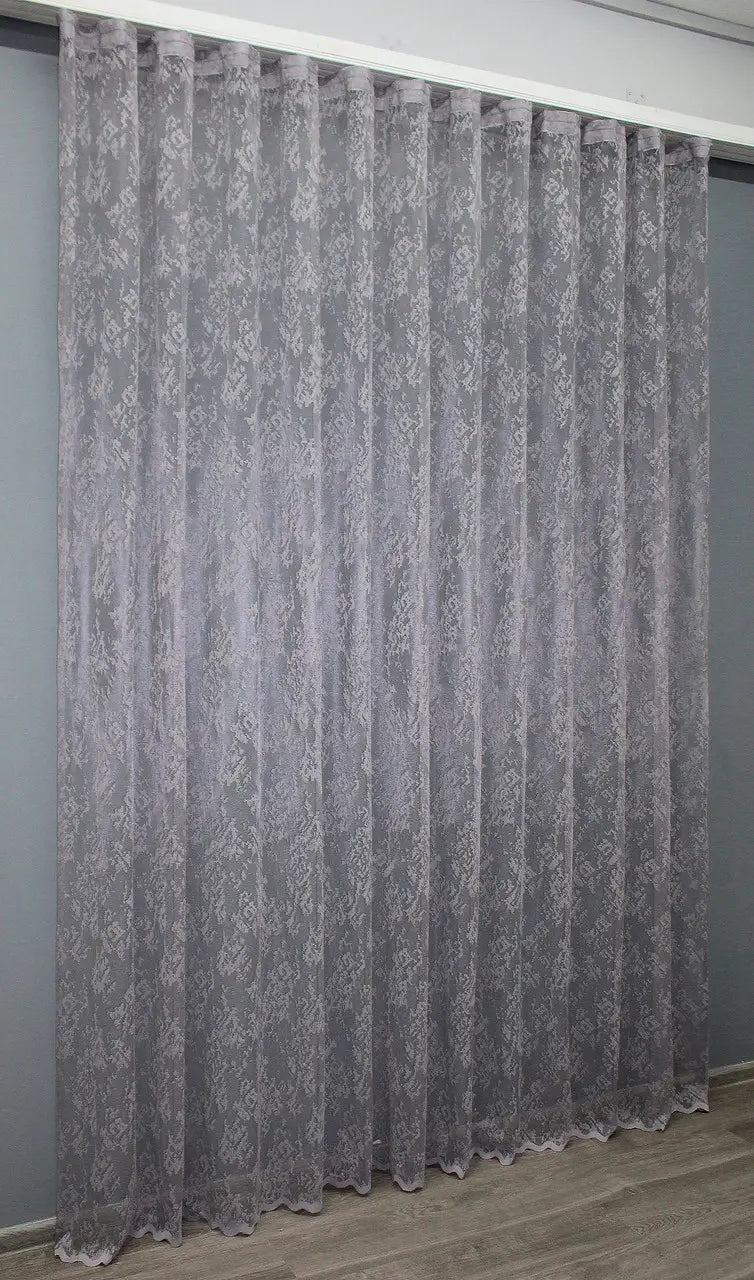 Cool-toned grey curtain – perfect for minimalist summer styling