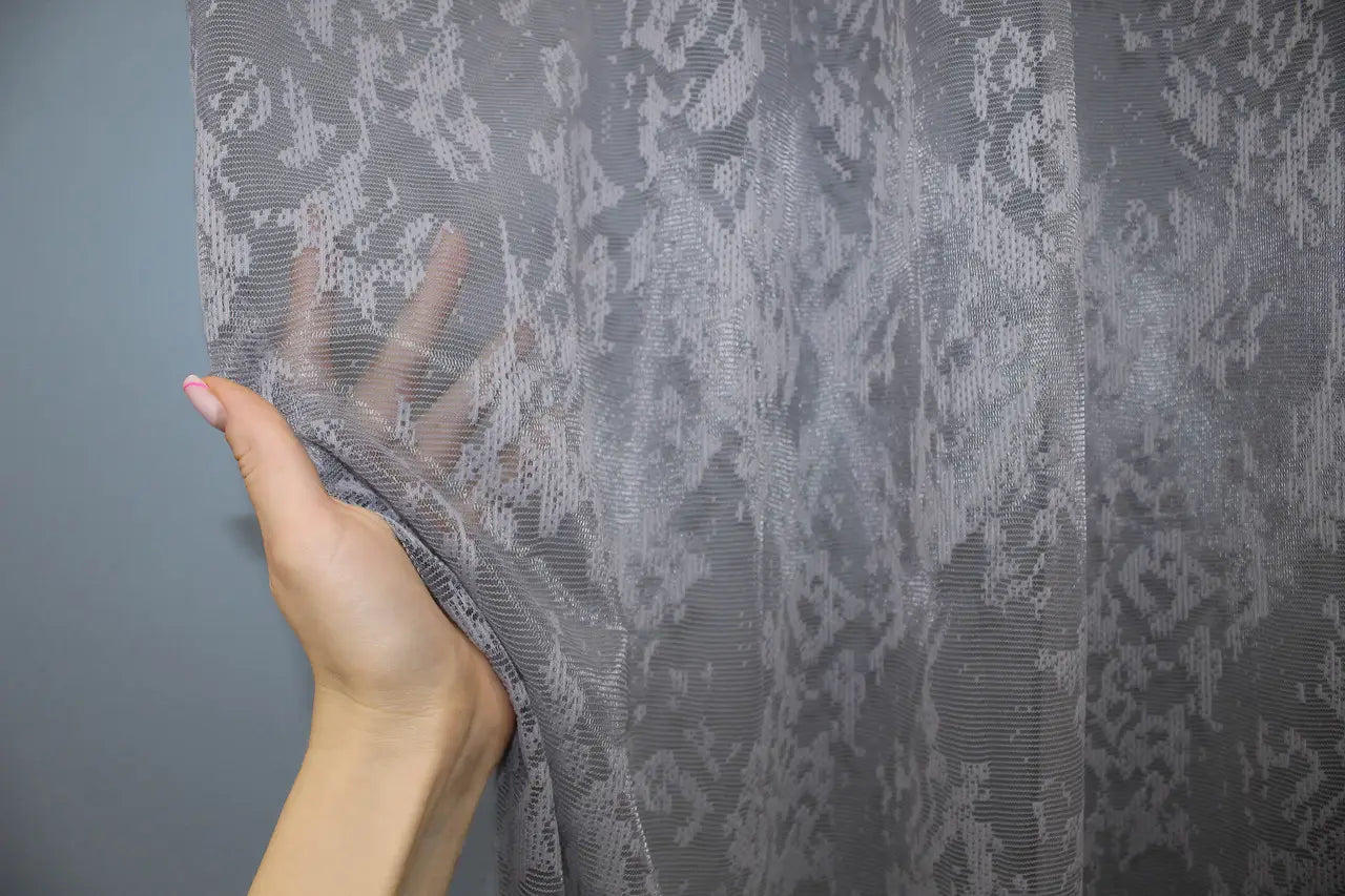 Versatile grey curtain from the Marble Collection – airy and stylish