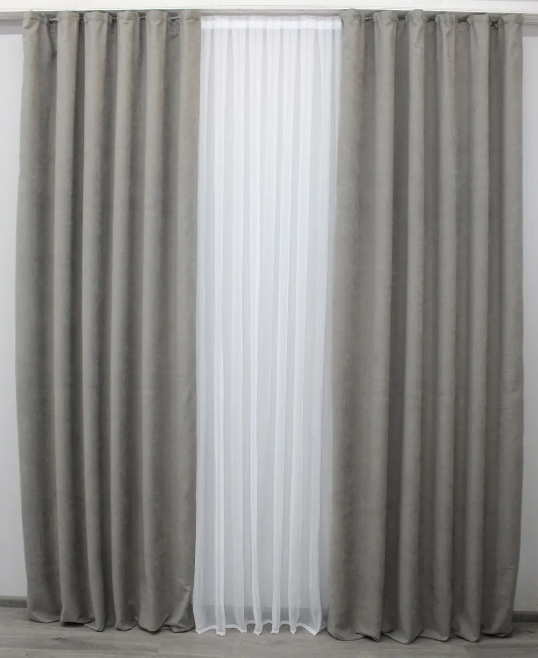 Elegant Gray Microvelvet Curtains – Set of 2 – 70% Light Blocking