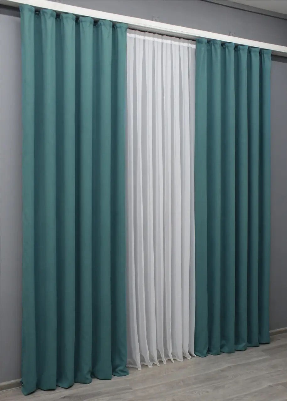 Luxurious Turquoise Microvelvet Curtains – Set of 2 – 70% Light Blocking