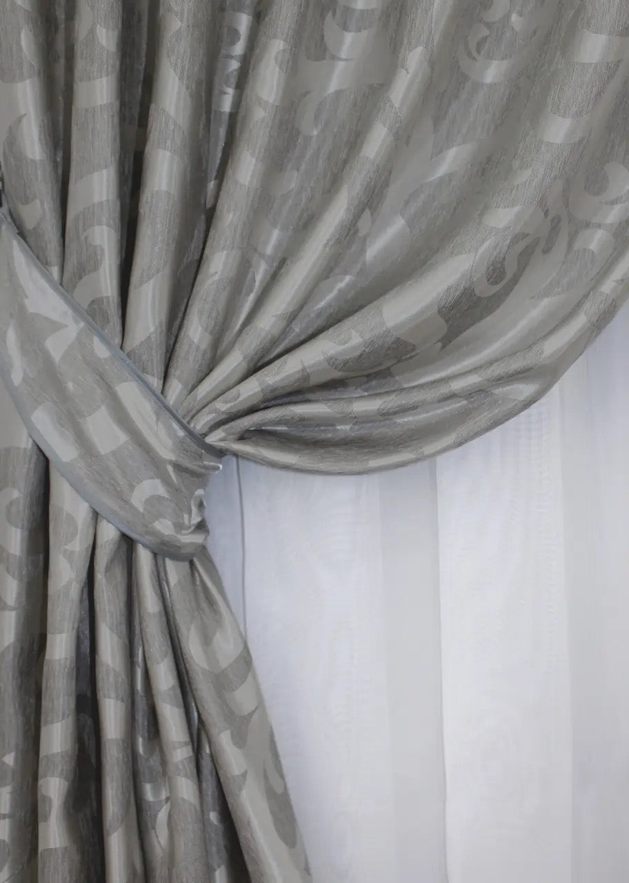 Elegant Gray Jacquard Curtains with Pattern – Set of 2 – 65% Light Blocking