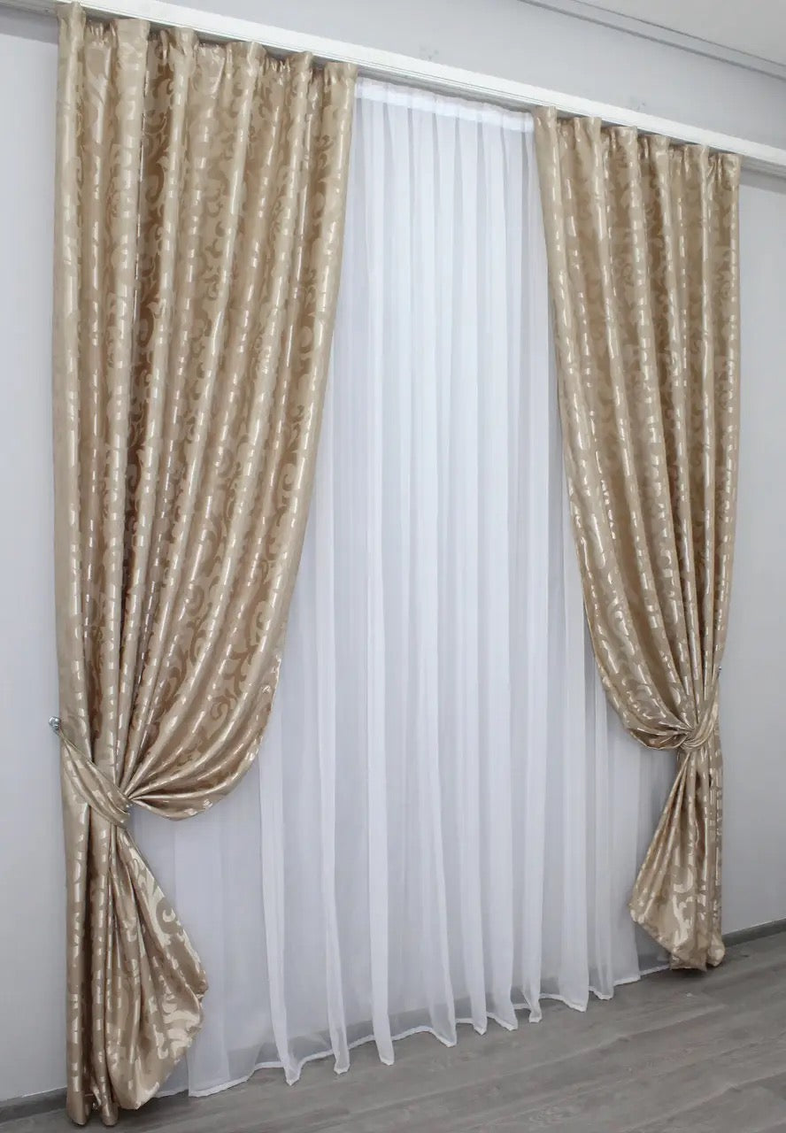 Elegant Beige Jacquard Curtains with Pattern – Set of 2 – 65% Light Blocking