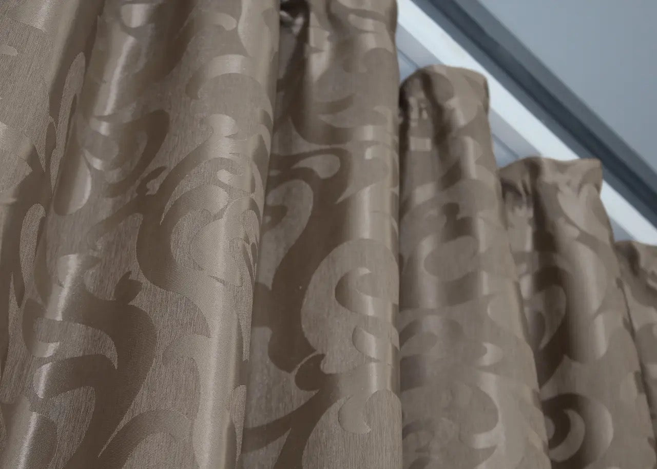 Elegant Cocoa Jacquard Curtains – Venzel Collection – Set of 2 – 65% Light Blocking