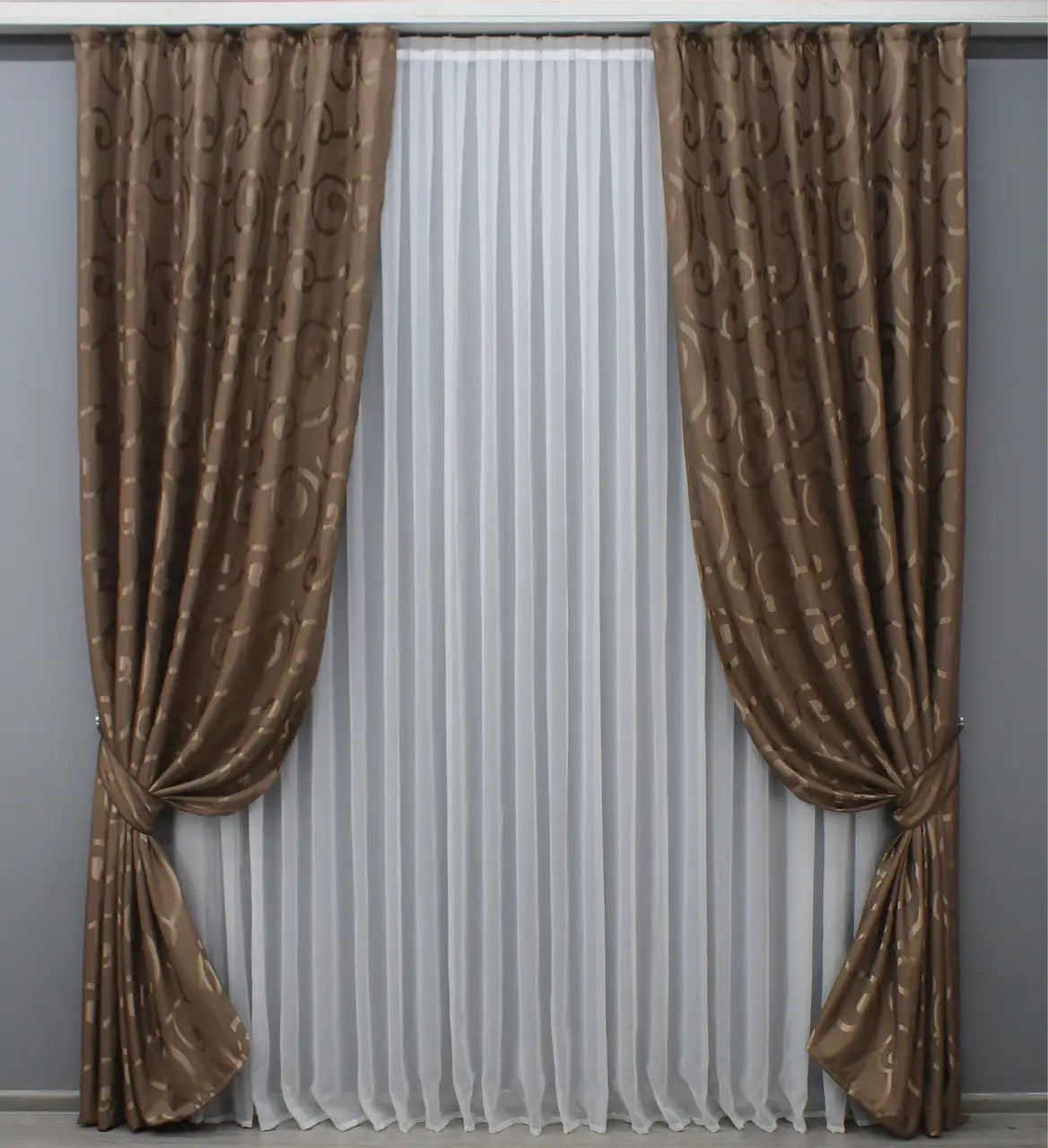 Elegant Brown Jacquard Curtains – Set of 2 – 65% Light Blocking