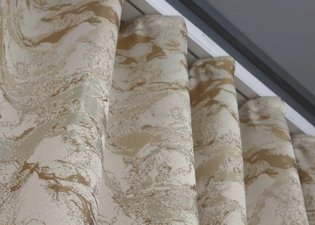 Elegant Ivory & Beige Jacquard Curtains – Marble Al3 Collection – Set of 2 – 70% Light Blocking