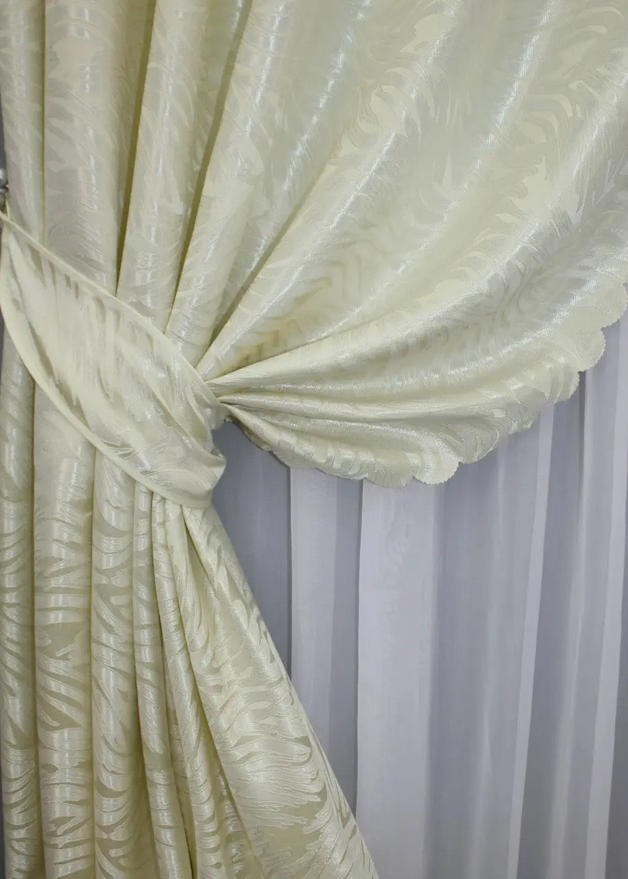 Elegant Milk White Jacquard Curtains – Magic Collection – Set of 2 – 65% Light Blocking