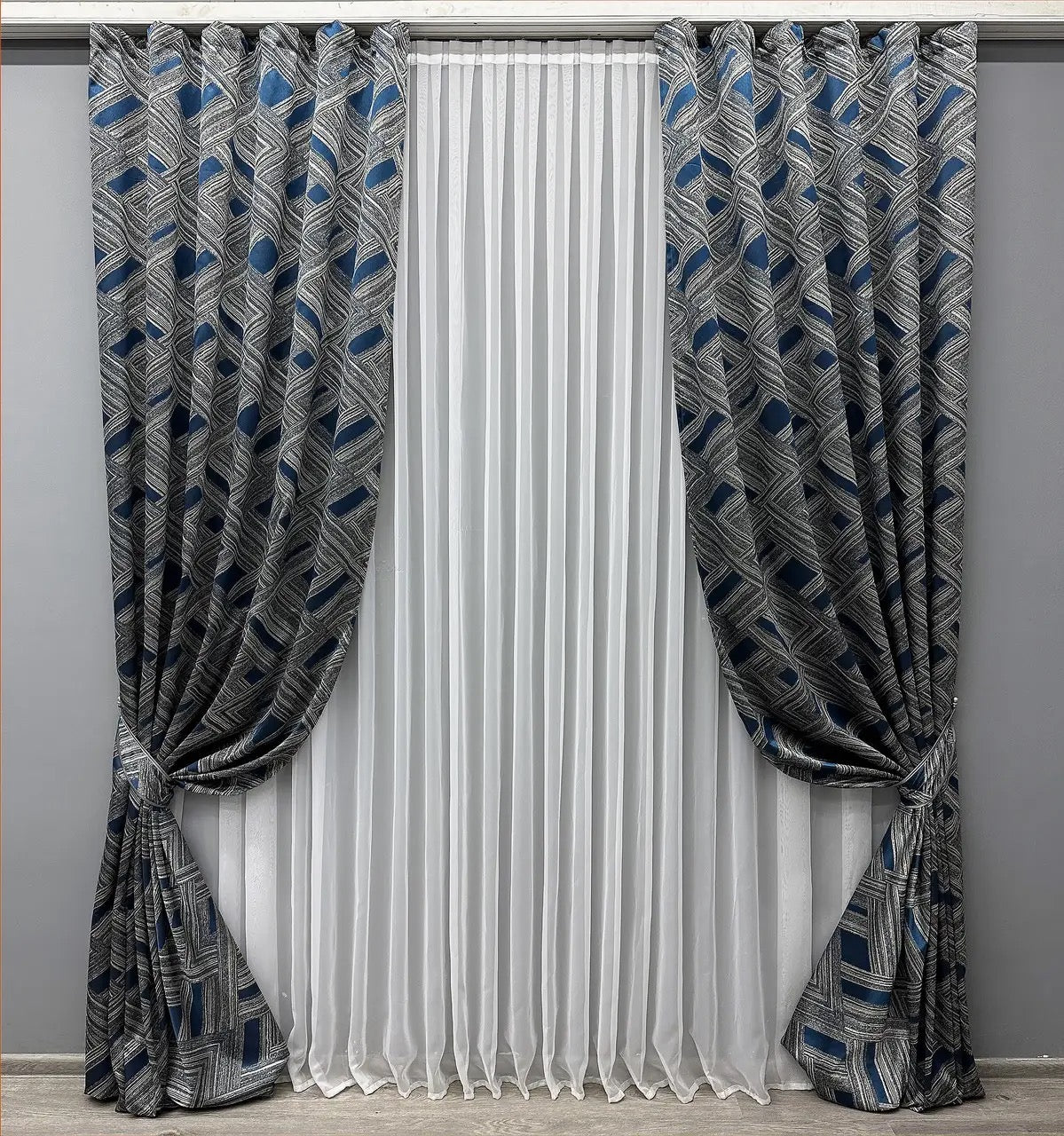 Elegant Grey with Blue Geometric Jacquard Curtains – Mystery Collection – Set of 2 – 65% Light Blocking