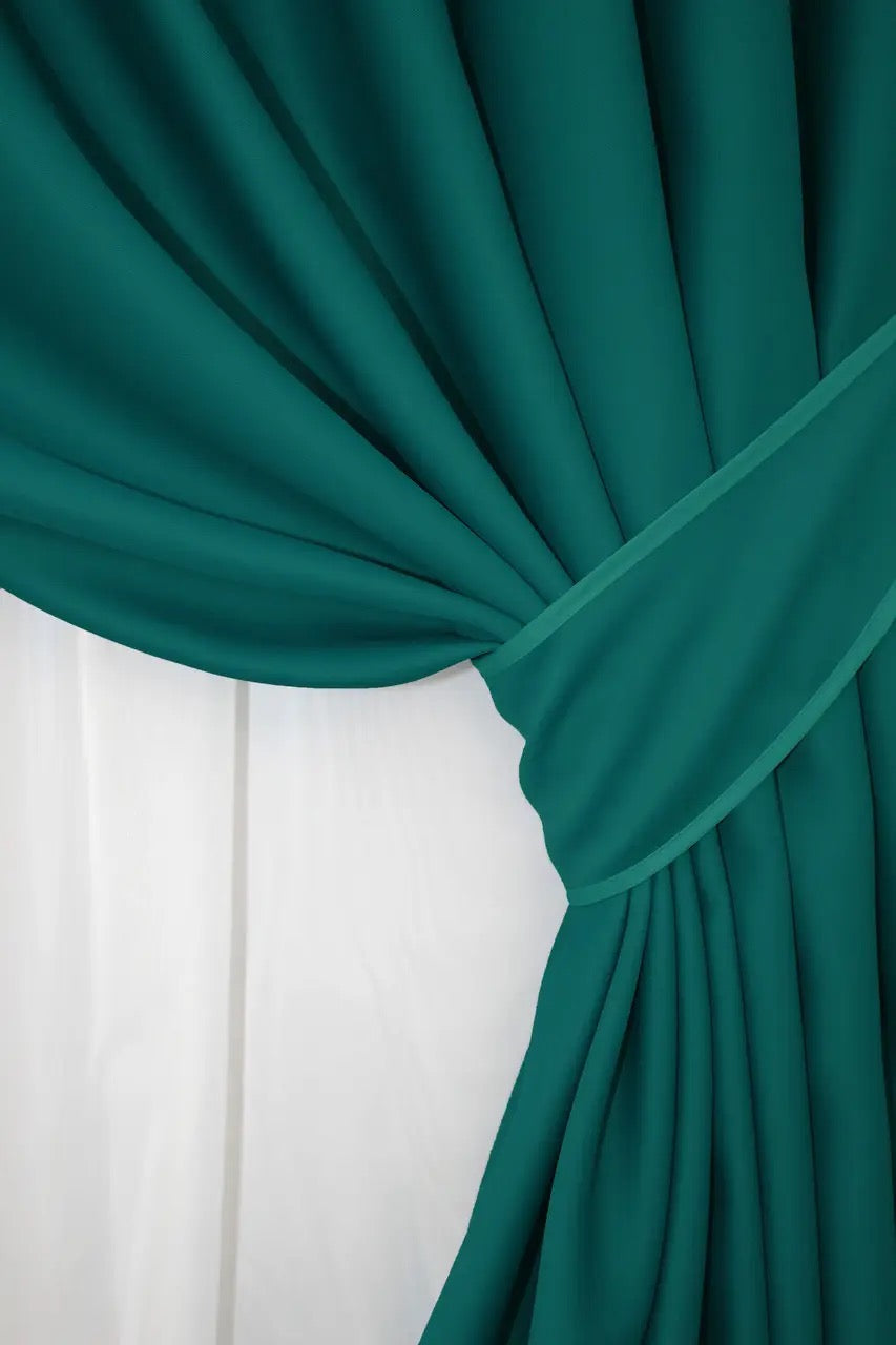 Elegant Emerald Blackout Curtains – Fusion Dimout Collection – Set of 2 – 95% Light Blocking