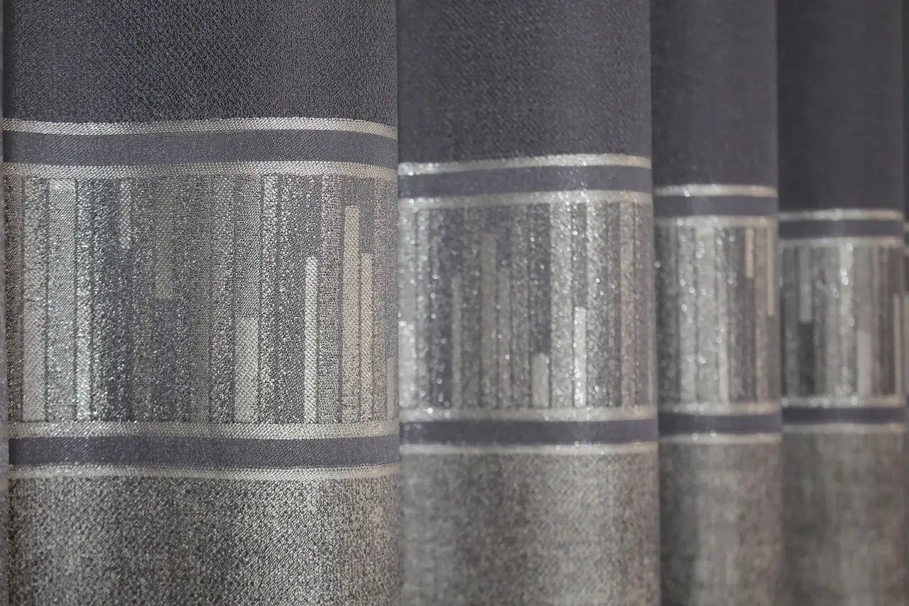 Elegant Linen Curtains – Dark Grey with Silver – Set of 2 Panels