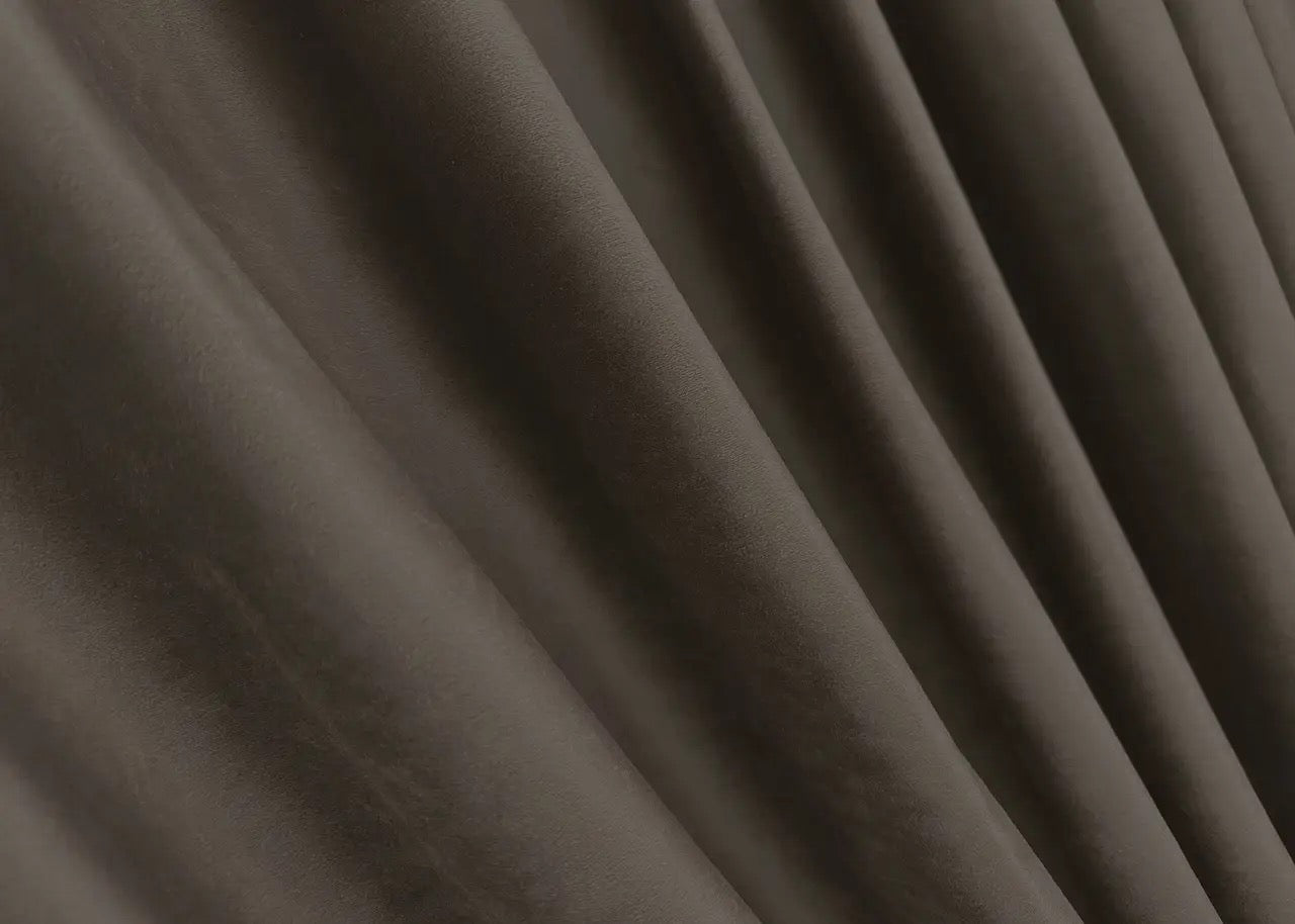 Classic wenge brown velvet curtains with an ultra-soft plush feel, designed for room darkening, insulation, and elegant home decoration.
