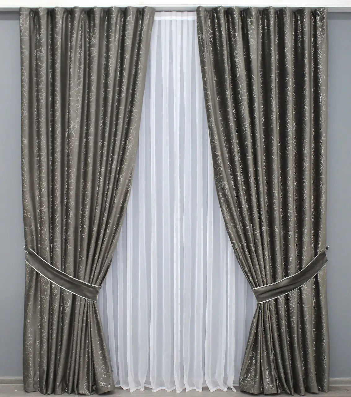 Elegant dark brown velvet drapes offering a rich, timeless look and 90% light blocking for privacy and comfort.
