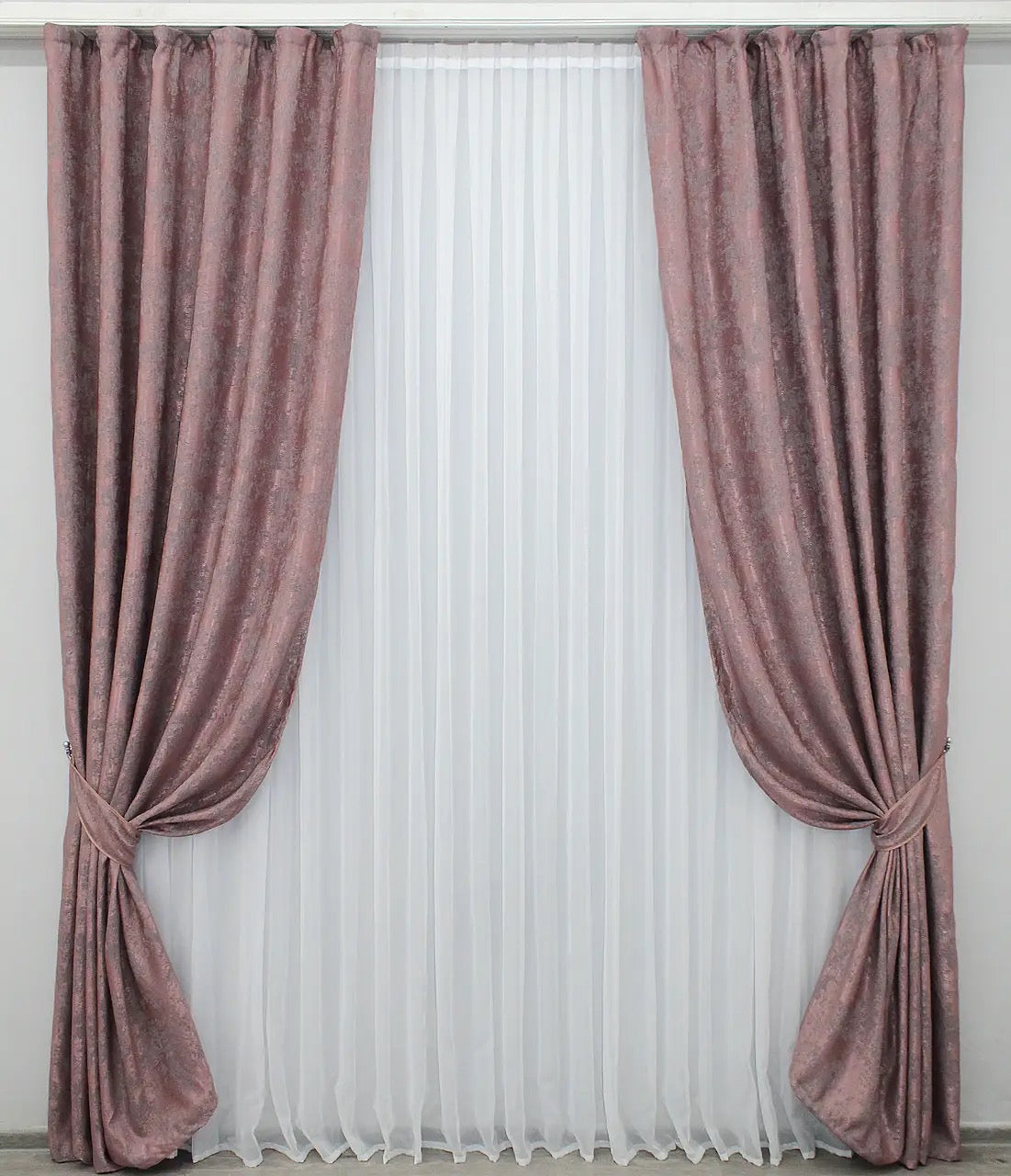 Luxury raspberry grey jacquard curtains featuring a rich blend of raspberry and grey tones, enhancing living rooms and bedrooms.
