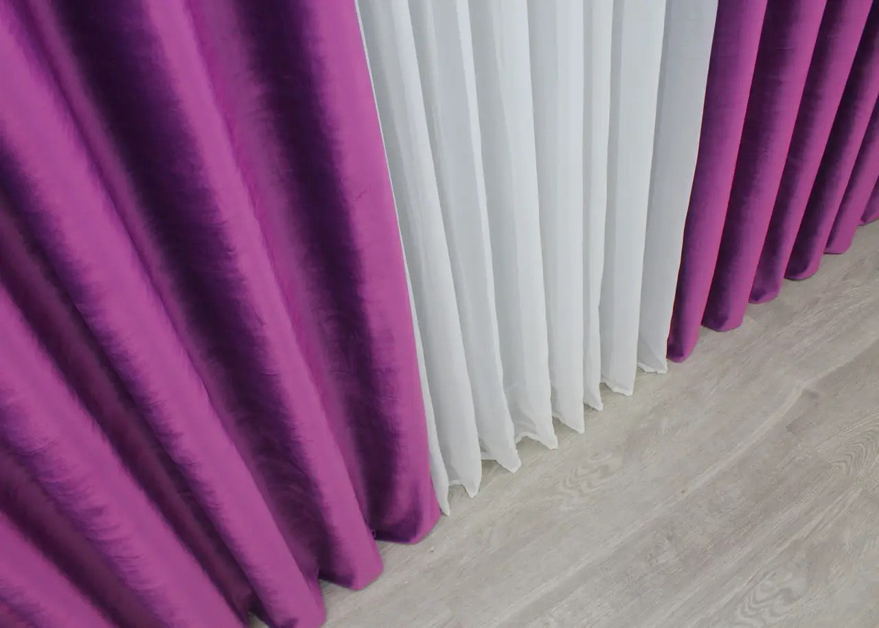 Premium Fuchsia Velvet Curtains – 90% Light Blocking – Set of 2 Drapes for Living Room
Add an elegant touch to your living space with fuchsia velvet curtains. Offering 90% light-blocking, these soft fabric drapes ensure privacy while providing a bold, vibrant accent to your interior.