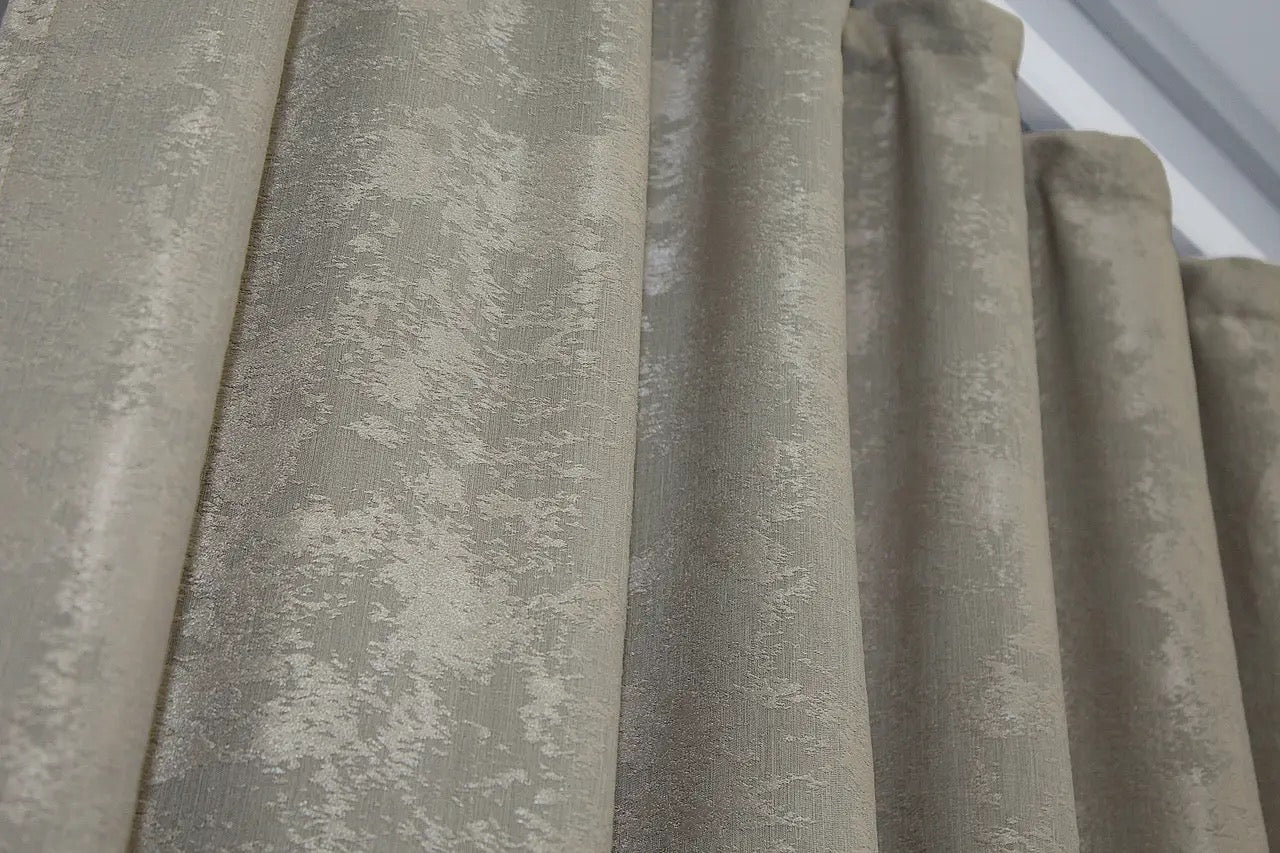 Soft-textured cappuccino jacquard curtains, ideal for bedrooms and living spaces seeking a warm and inviting atmosphere.
