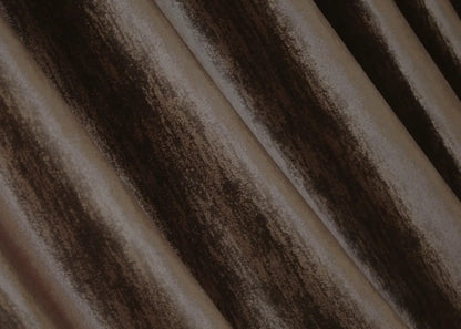 Luxurious Brown Velvet Drapes – Set of 2 – Premium Fabric, 90% Light Blocking for Living Room
Add a touch of sophistication to your living room with luxurious brown velvet drapes. With a soft, premium texture and 90% light-blocking ability, these curtains are both stylish and functional.