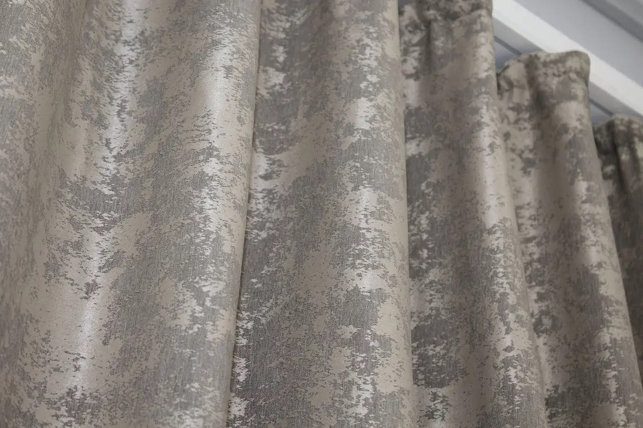 Semi-blackout coffee-grey jacquard curtains that filter natural light while enhancing the aesthetics of any room.
