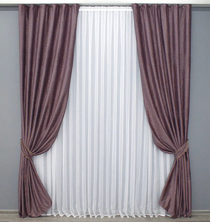 Luxurious Plum Velvet Curtains – Set of 2 – Soft Premium Fabric Drapes for Living Rooms & Bedrooms
Bring a touch of royalty to your interior with these luxurious plum velvet curtains. Their deep, rich purple color adds sophistication and warmth to any room, providing both style and function with 90% light-blocking capabilities