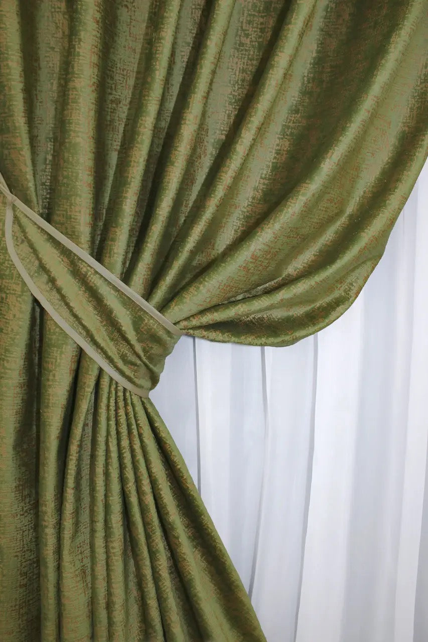 Luxurious Olive Velvet Drapes – Set of 2 – Light Blocking Soft Premium Fabric for Bedroom
Add a touch of elegance to your bedroom with our olive velvet drapes. Their luxurious texture and rich olive color make them perfect for creating a sophisticated and restful environment. These curtains offer excellent light-blocking capabilities, ensuring privacy and comfort.