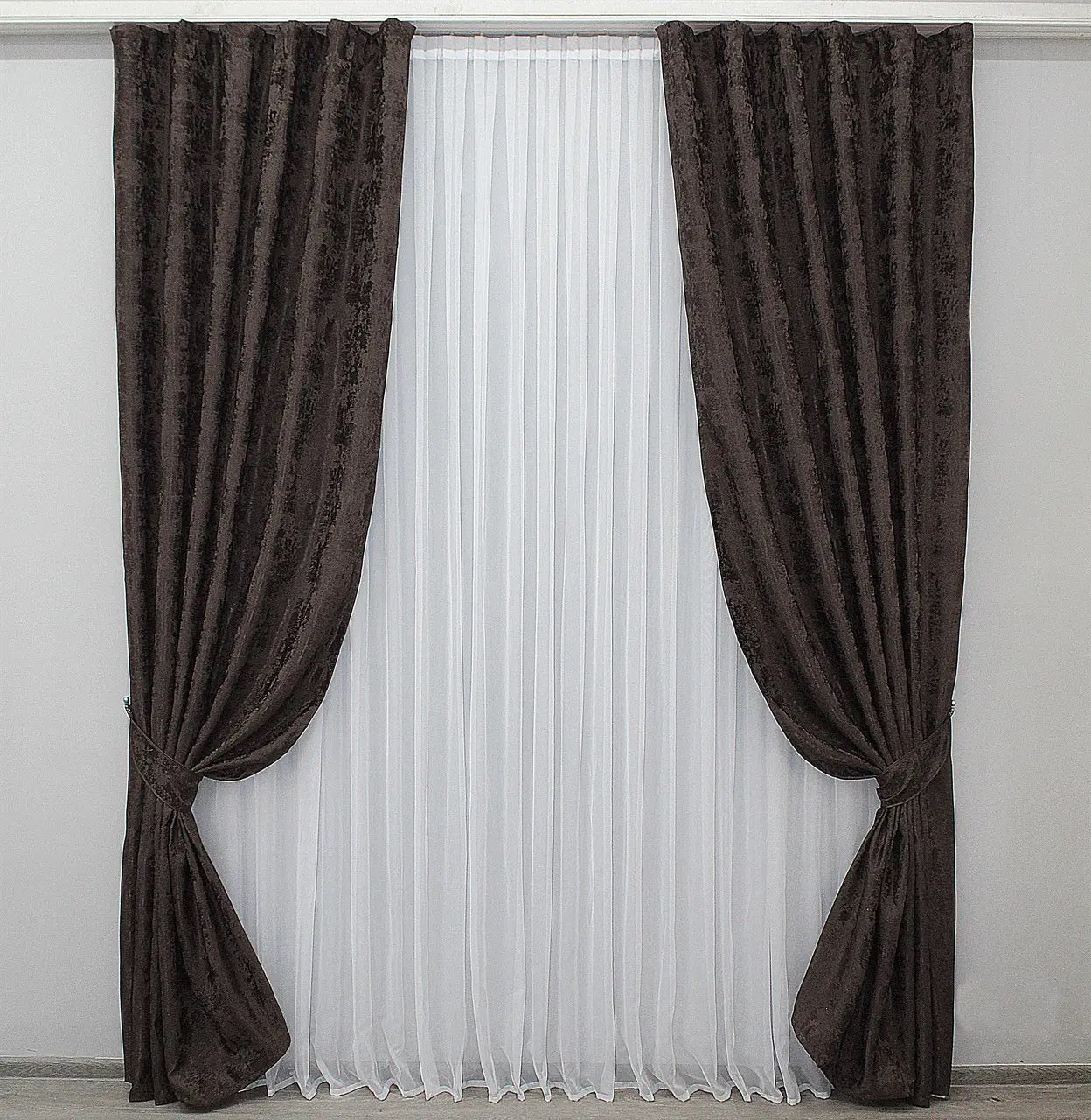 Luxury wenge jacquard curtains with intricate woven patterns, adding depth and elegance to modern and classic interiors.
