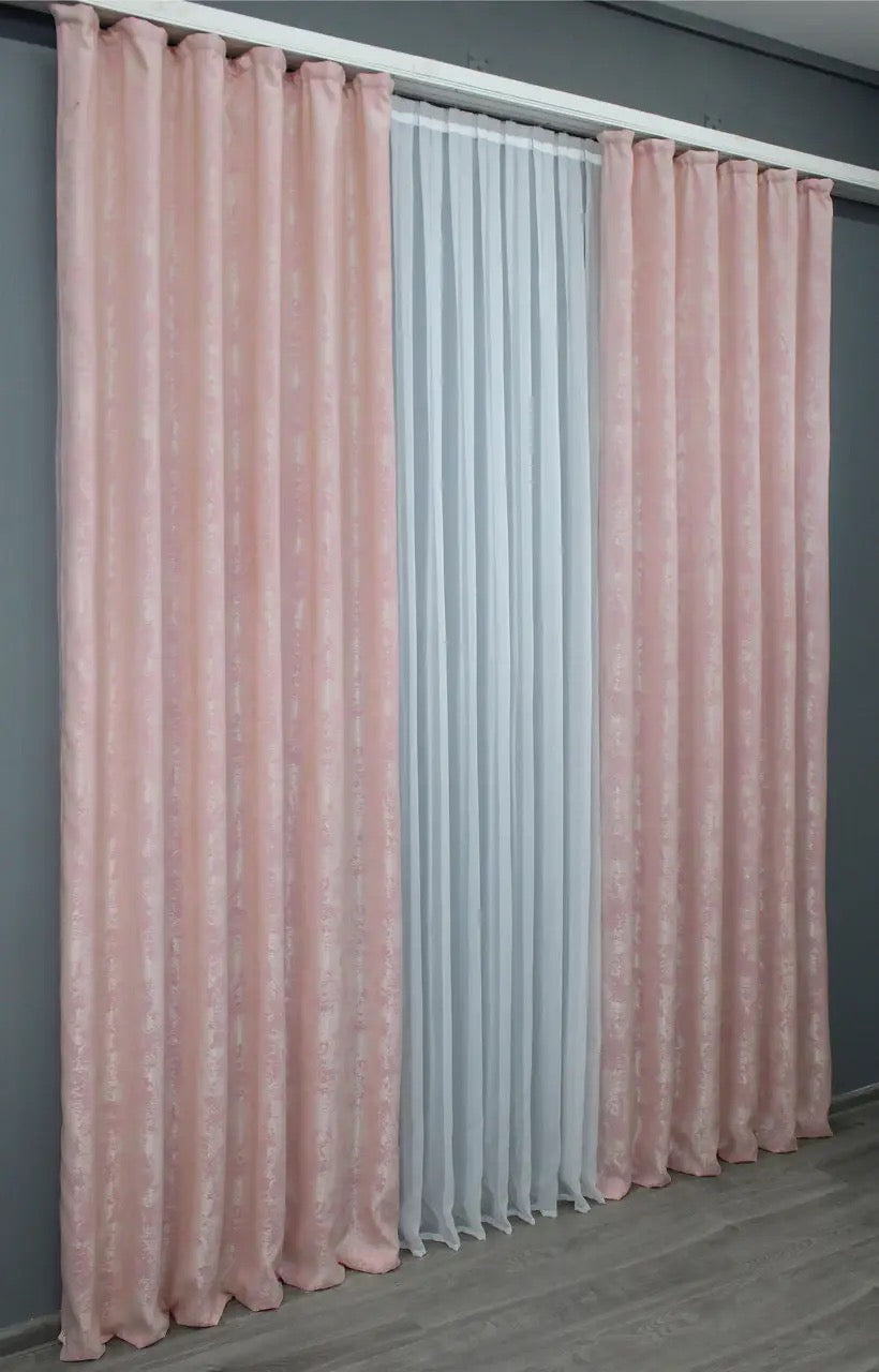 High-quality pale pink curtains made from premium jacquard fabric, complementing both contemporary and traditional home décor.
