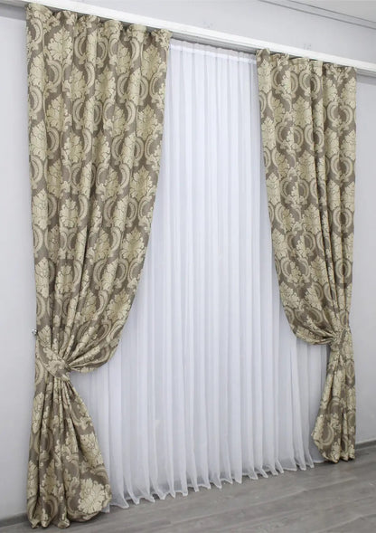 Luxurious cappuccino linen drapes with beige detailing, adding warmth and sophistication to living spaces.
