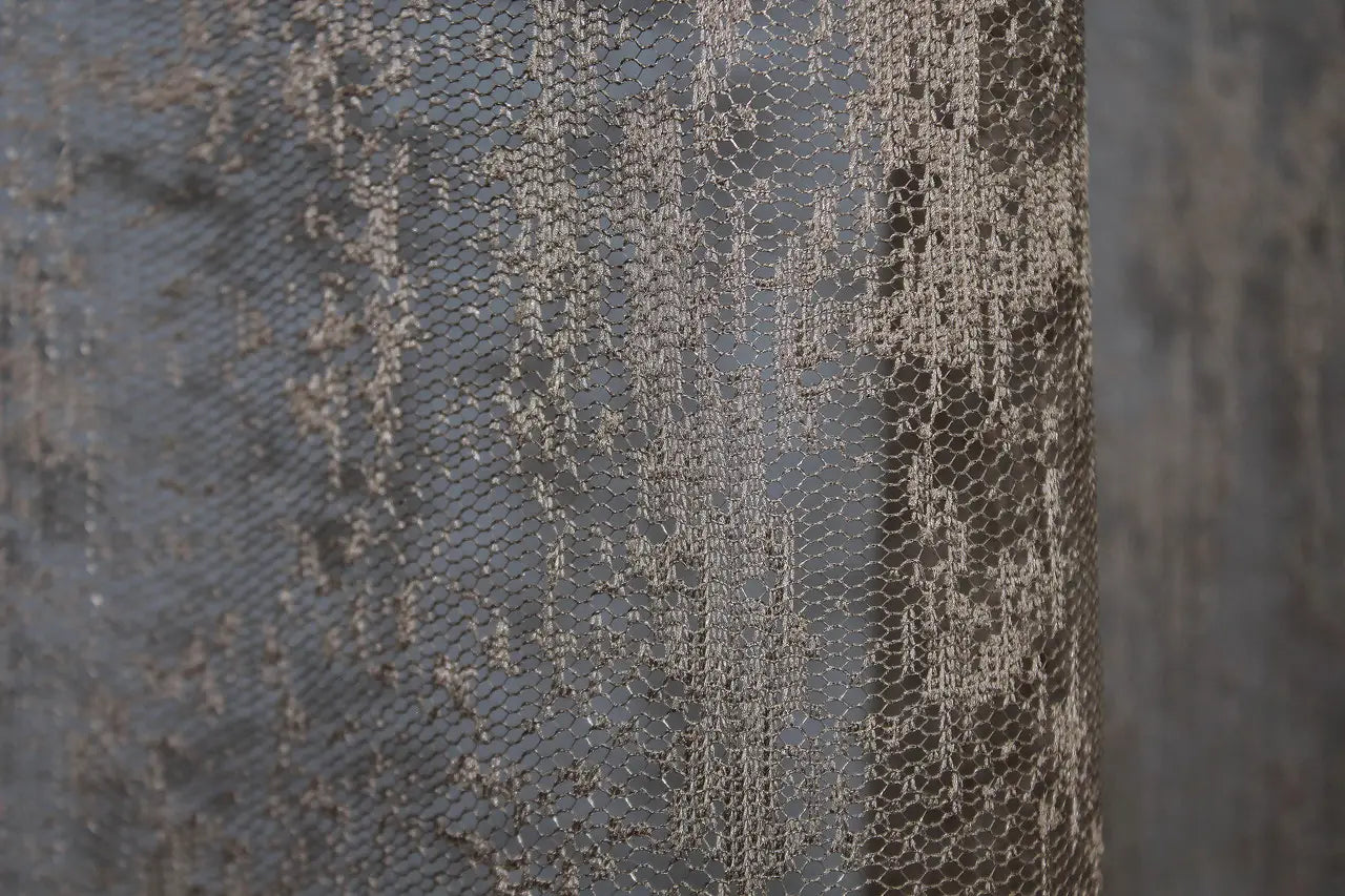 Ready-made sheer curtain in brown – 3x2.7m, breathable and stylish