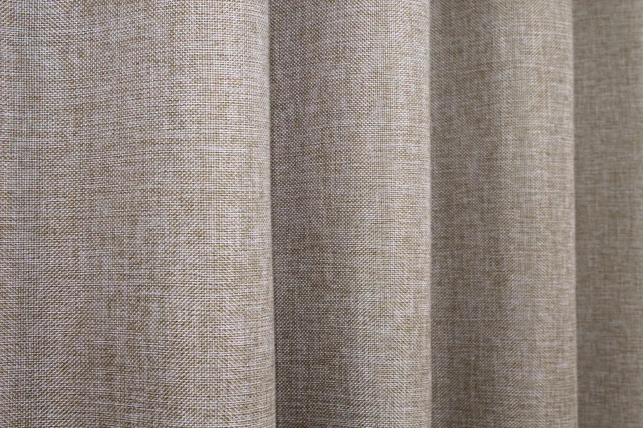 Vintage burlap linen drapes with a charming country-style texture, perfect for soft light diffusion.

